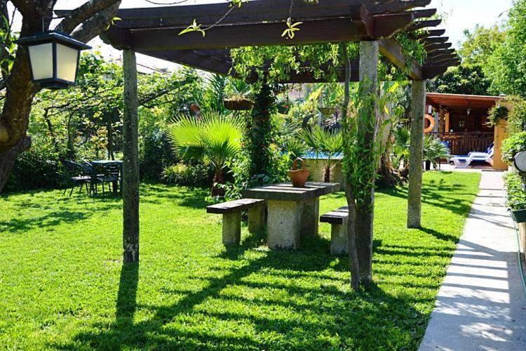 Casa Da Pedrosa Bed & Breakfast Ponte de Lima Exterior photo